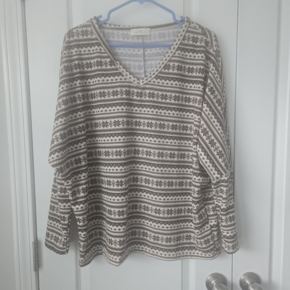 Hopely NWOT Long Sleeve